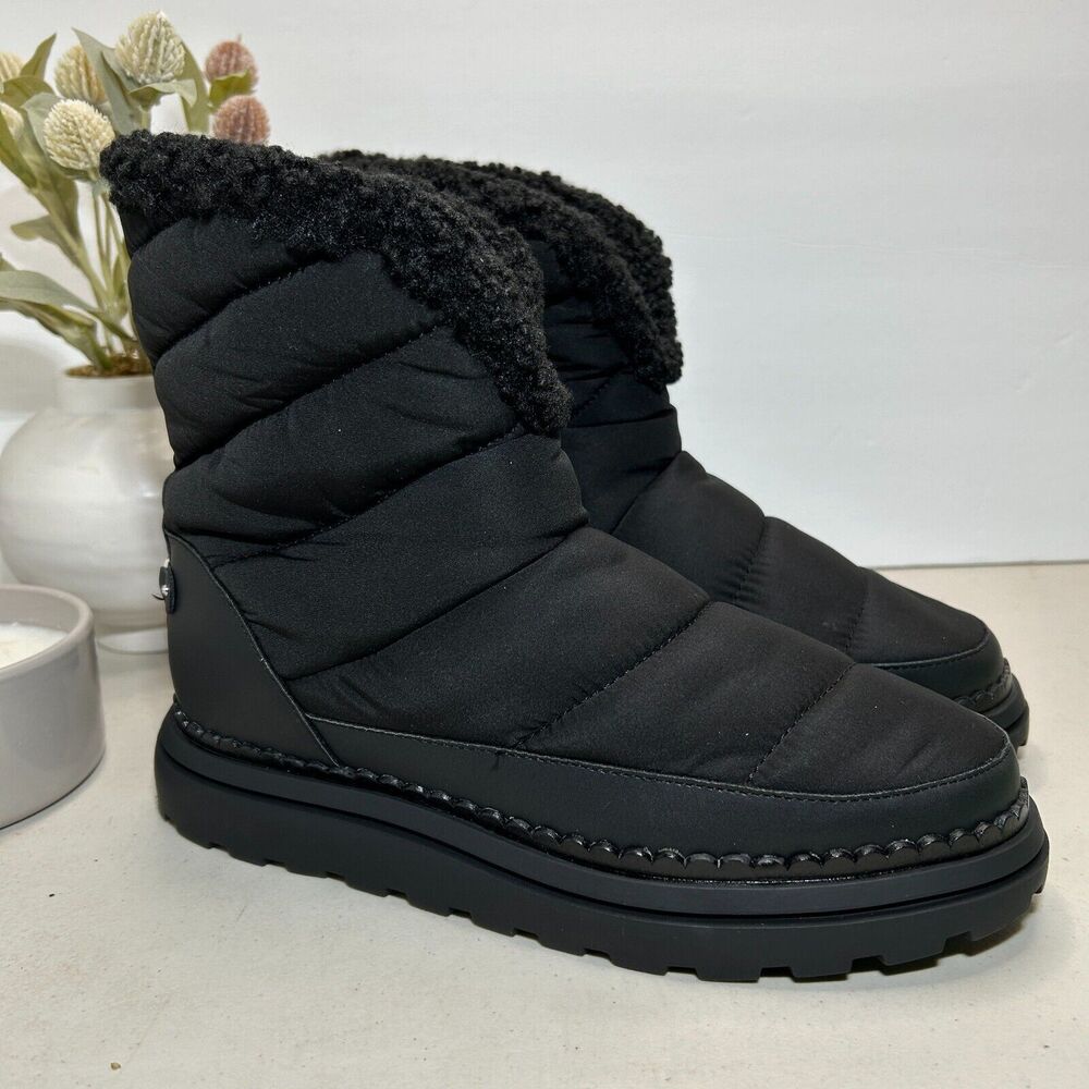 Sam Edelman Black Quilted Plush Faux Fur-Lined Ankle Booties / winter /like new